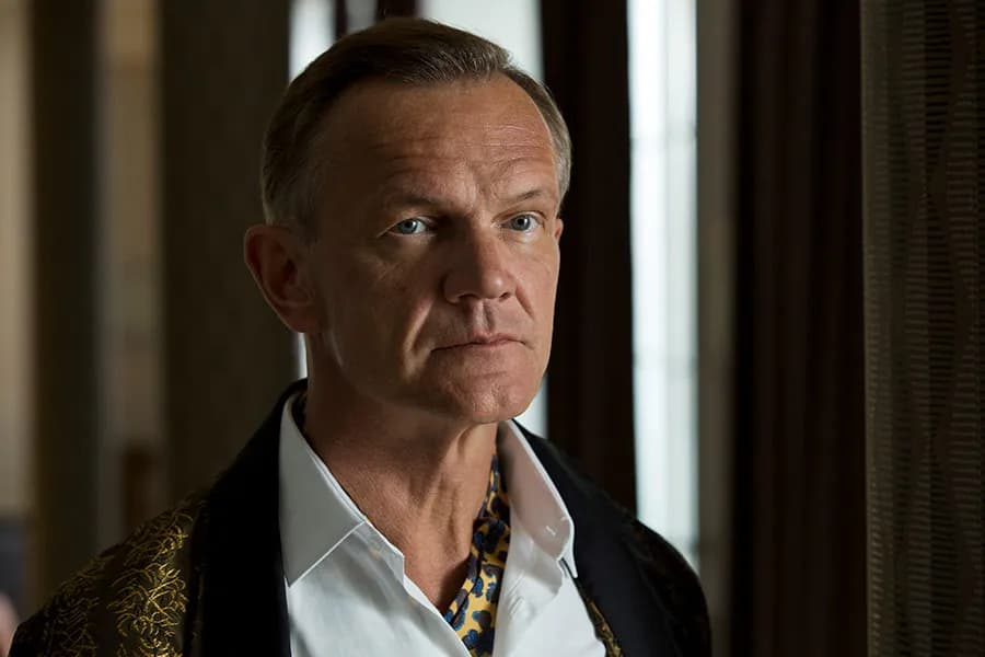 Cezary Pazura jako Gawron w Pitbull: Rola, która zaskoczyła fanów