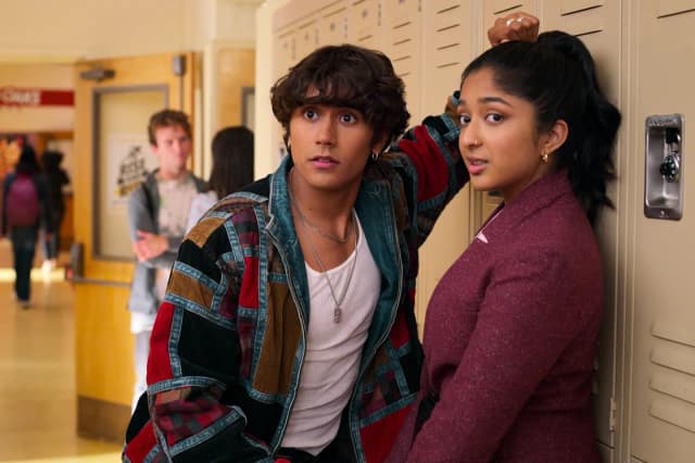 Jeszcze nigdy sezon 4 odcinek 1: Emocjonujący powrót serialu