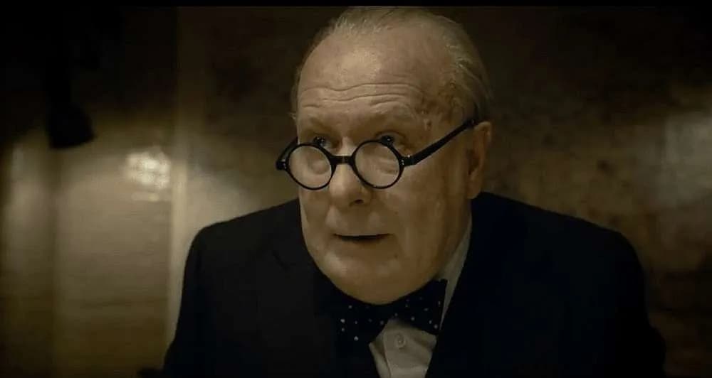Gary Oldman jako Churchill w Czasie Mroku: Porywająca kreacja