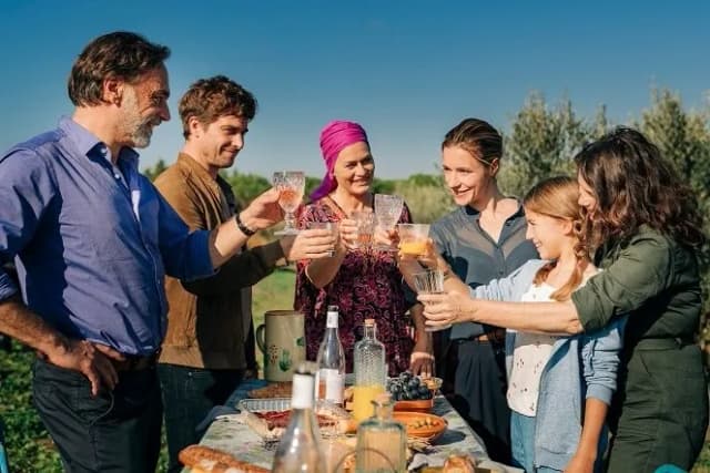 Stół w Prowansji - poznaj wszystkie odcinki fascynującego serialu