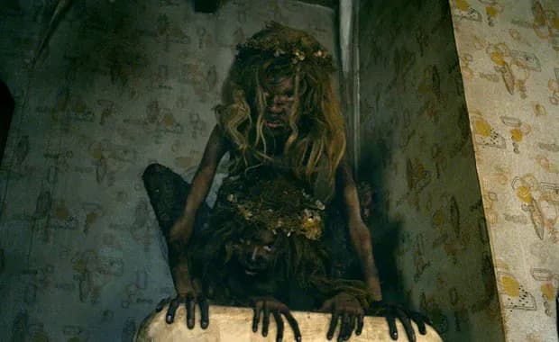 Mroczna tajemnica Mamy: Opis horroru, który przeraża i wzrusza